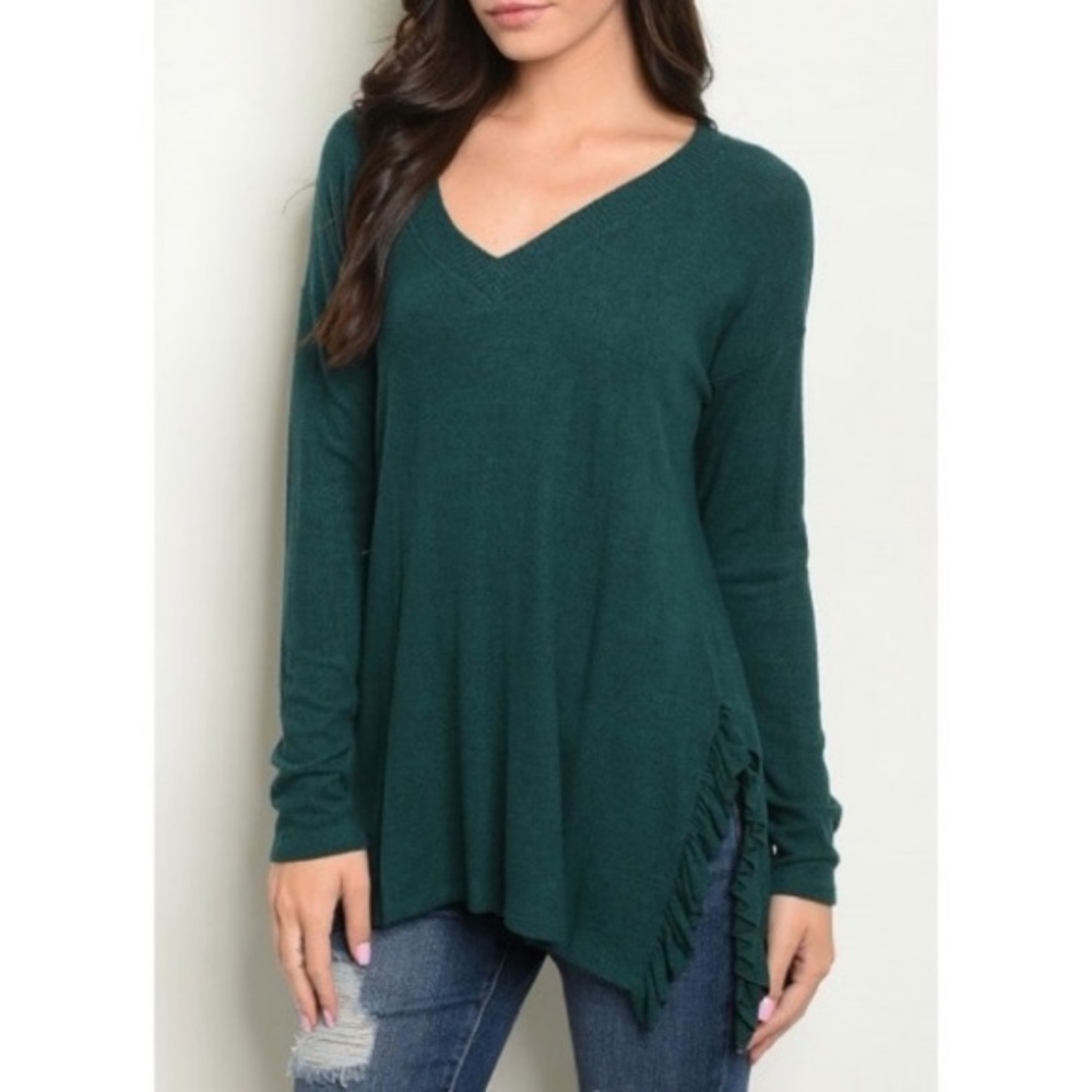 BEAUTIFUL SOFT GREEN RUFFLE TOP - Picture 4 of 4